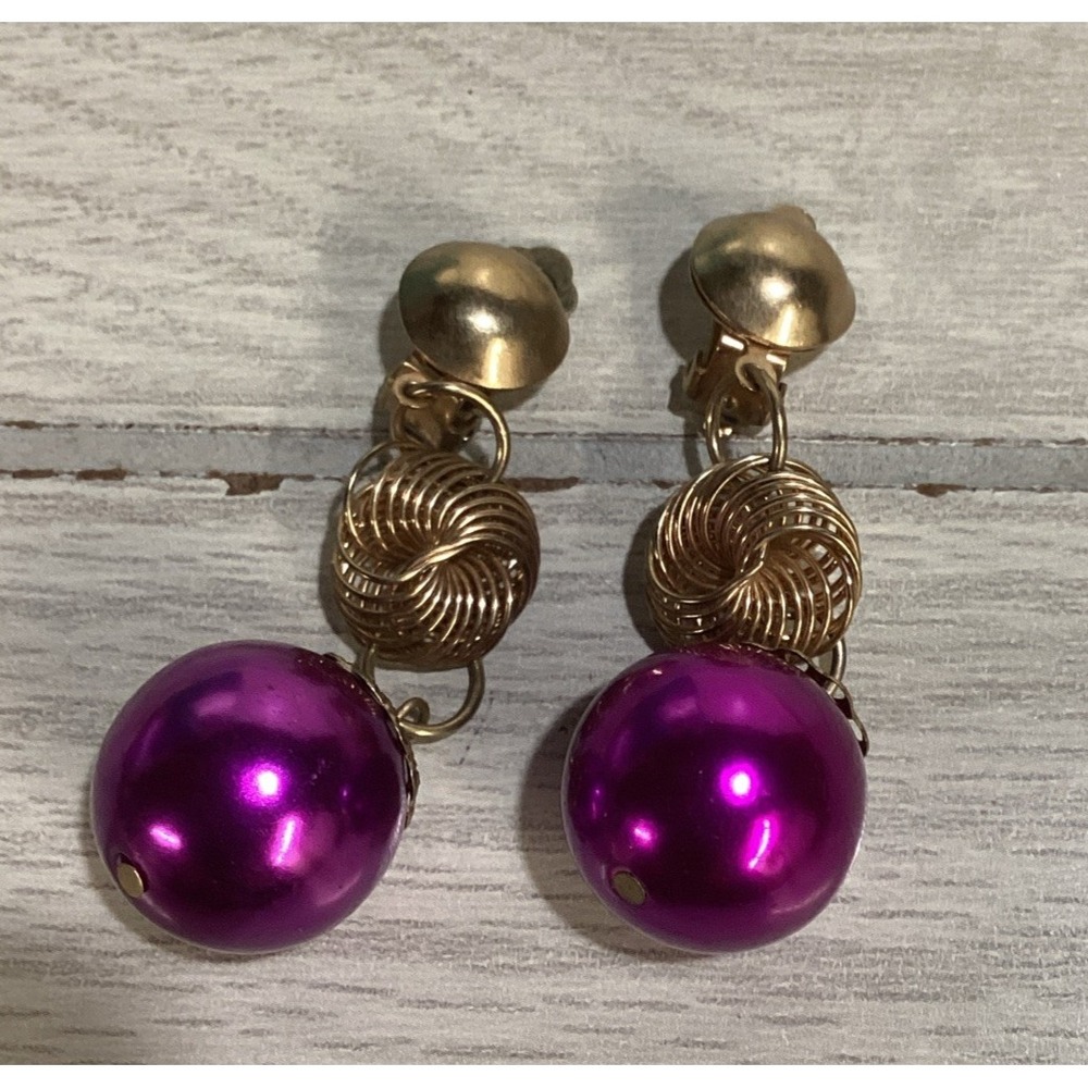 Goldtone‎ Clip On Earrings w/ Knotted Gold & Purple Stones Dangle Vintage A15